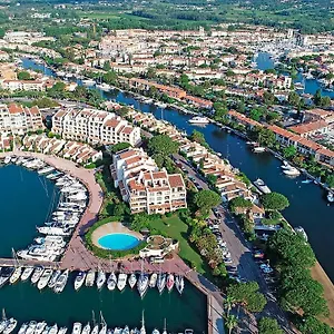  Bateau-hôtel Logement insolite dans le Golfe de Saint Tropez